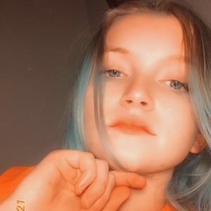 Meet your Posher, Kayli